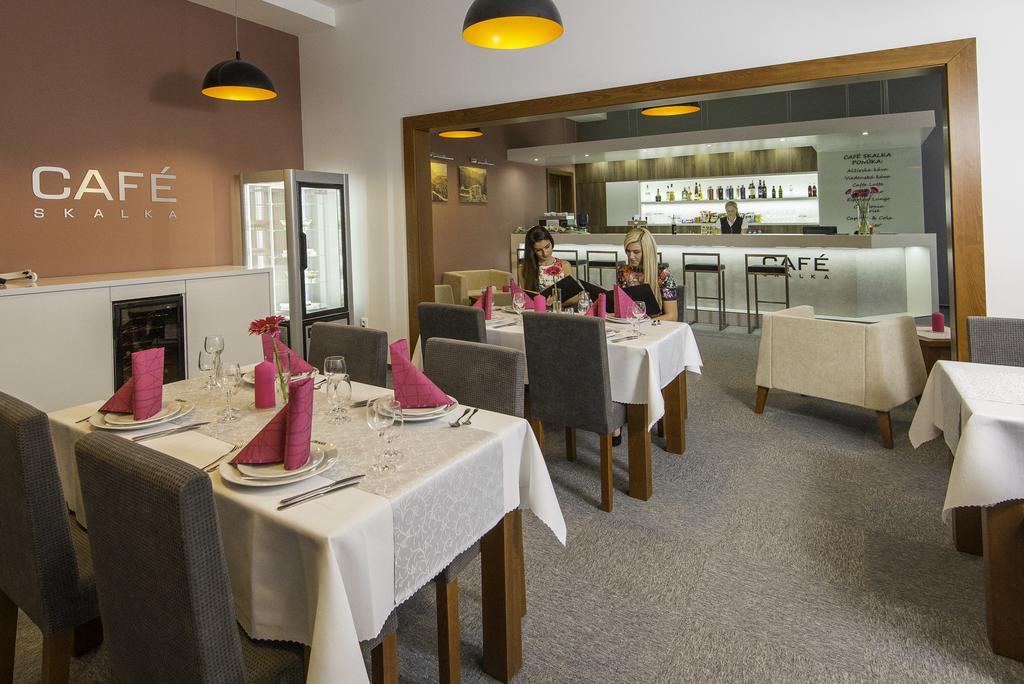 Hotel Skalka Rajecké Teplice Eksteriør bilde