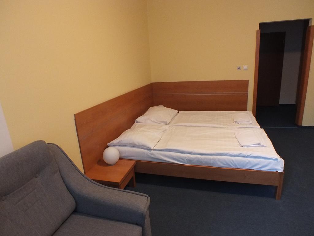 Hotel Skalka Rajecké Teplice Eksteriør bilde